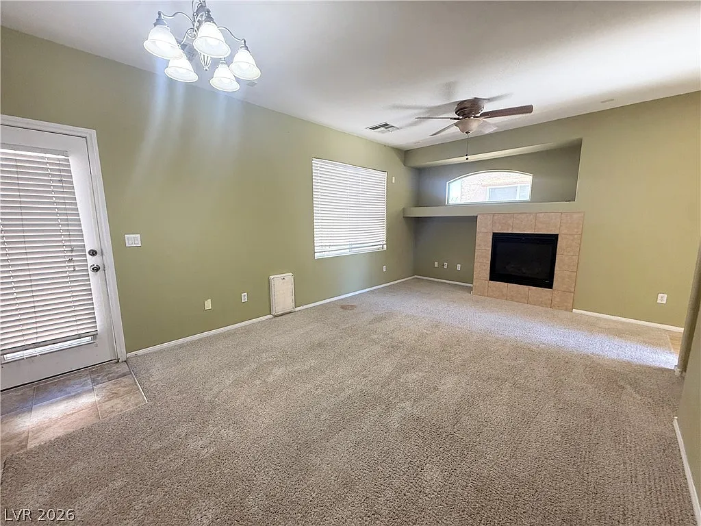 3 bed, 2.5 bath, 1532 sqft, $2,040 — Photo 4
