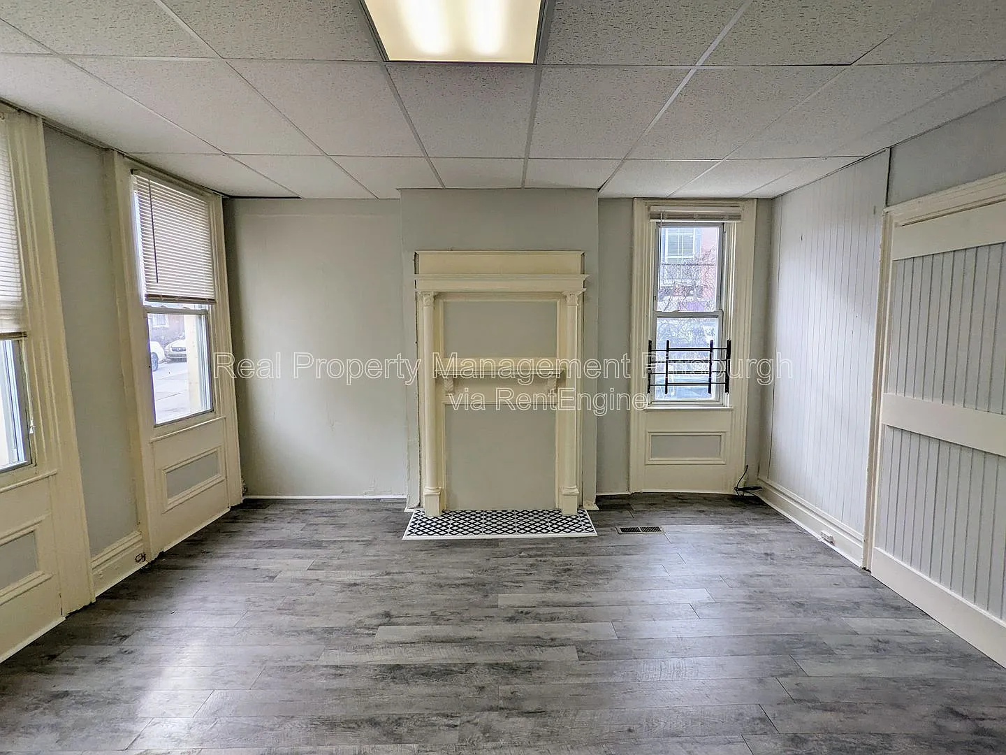 3 bed, 1.0 bath, 800 sqft, $1,640 — Photo 2
