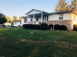 167 Robin Ln, Washington, WV 26181