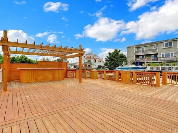 62 Clark Street, Long Beach, NY 11561
