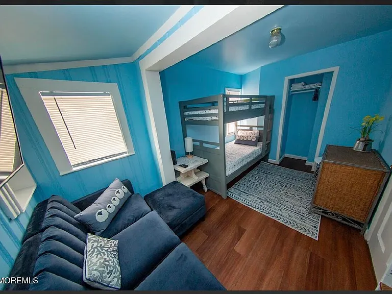 46 Kearney Ave #B — Photo 20