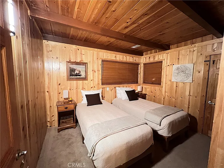 253 La Casita Dr — Photo 10