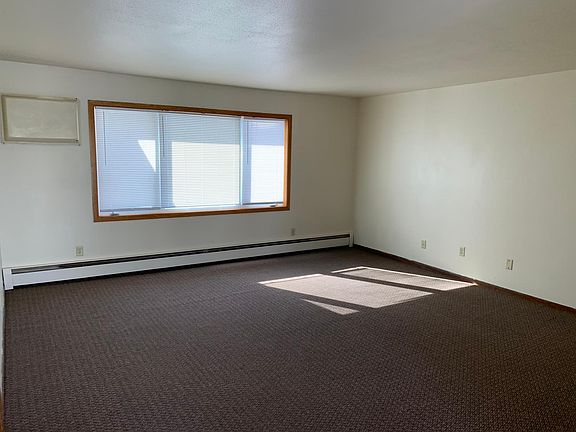 3rd image of 3307 14th St N APT 4