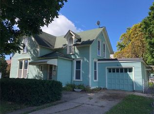 120 S 5th Ave, Winterset, IA 50273
