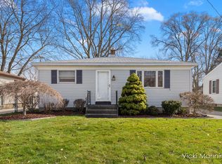 4444 Madison Ave SE, Kentwood, MI 49548