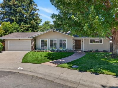 11 Spray Ct, Sacramento, CA, 95831