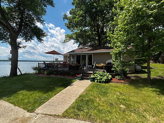 2nd image of 1904 Hidden Valley Ln NW
