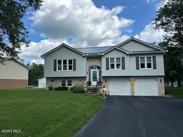 116 Lennys Dr, Hollidaysburg, PA 16648
