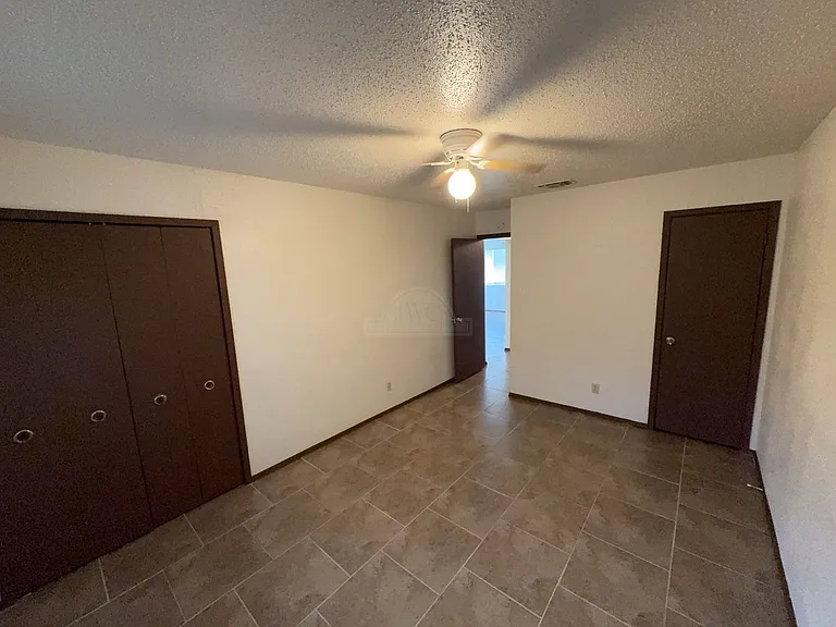 2409 Shoemaker Dr — Photo 14