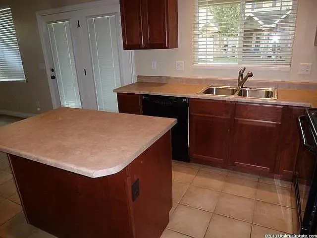 11769 S Shadow View Ln — Photo 17