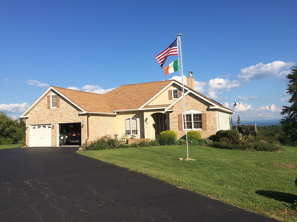 1st image of 22 Valley View Dr