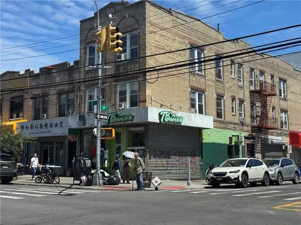 4821 8th Ave, Brooklyn, NY 11220