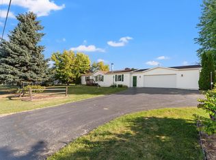 220 N Packer Dr, Manitowoc, WI 54220