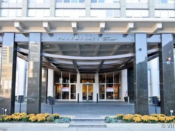 655 W Irving Park Rd APT 2708, Chicago, IL 60613