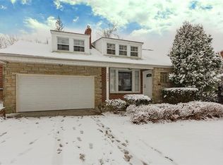 5004 Farnhurst Rd, Lyndhurst, OH 44124