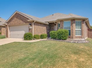 427 Harding Ln, Lavon, TX 75166