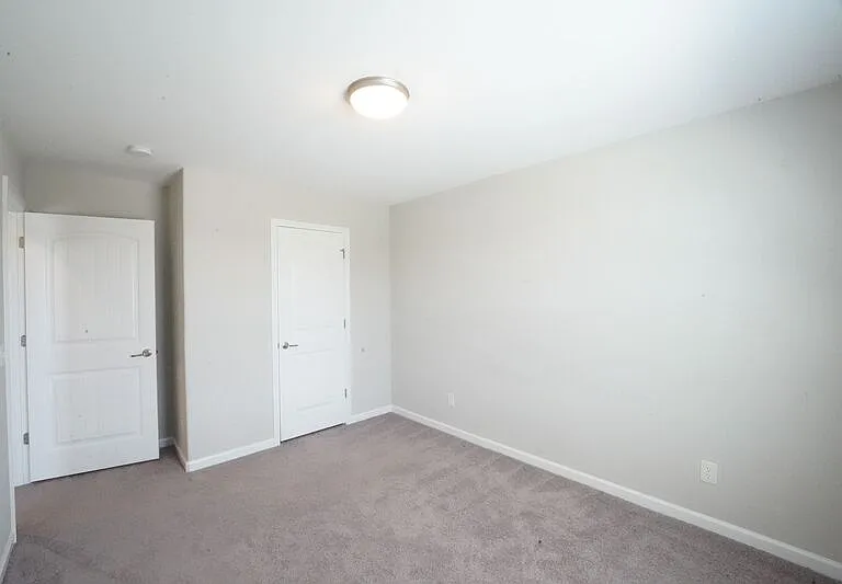 165 Greyfield Cir — Photo 24