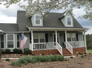 5072 Old Shelby Rd, Hickory, NC 28602