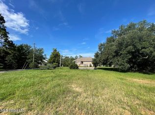 4 King Cir, Pass Christian, MS 39571