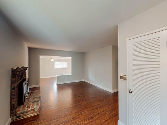 3rd image of 1561 Island Ave