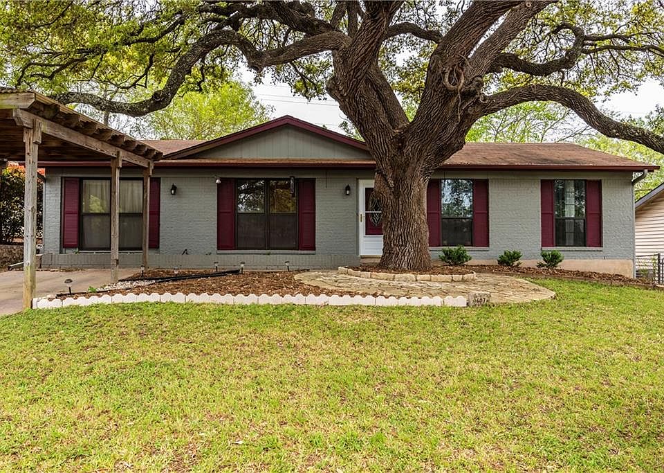 1st image of 607 Hyde Park Pl