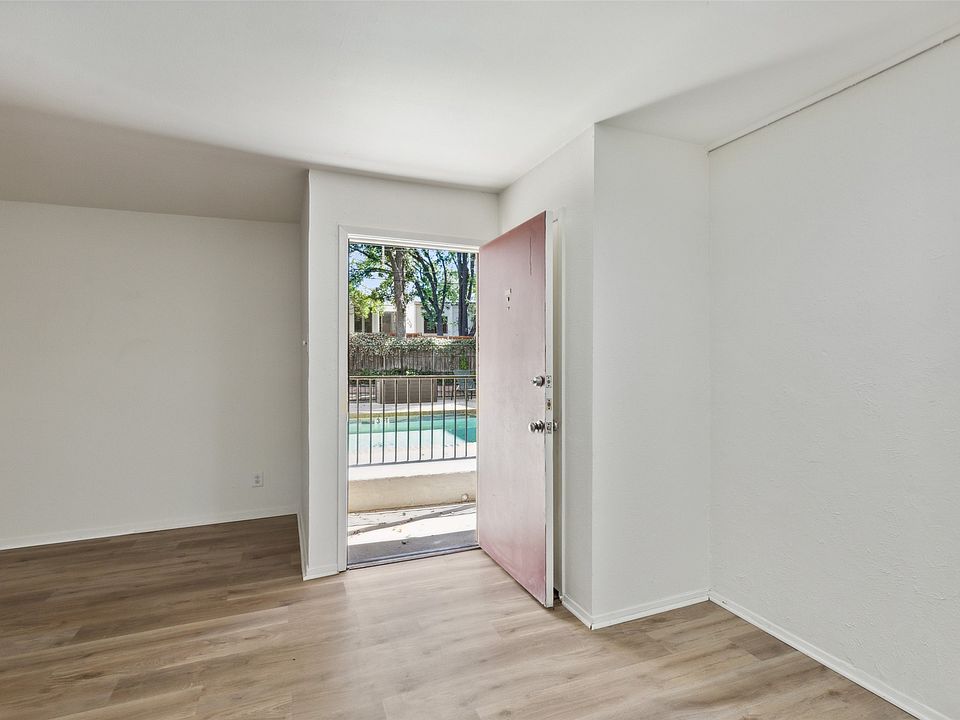 1st image of 4044 Buena Vista St APT 116