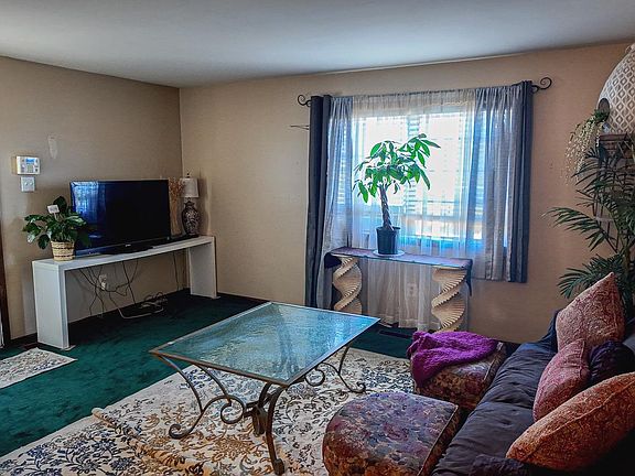 5th image of 720 Princeton Ave