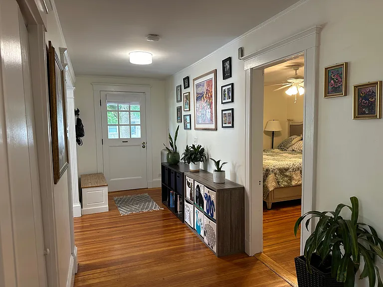 78 Fairview Ave — Photo 4