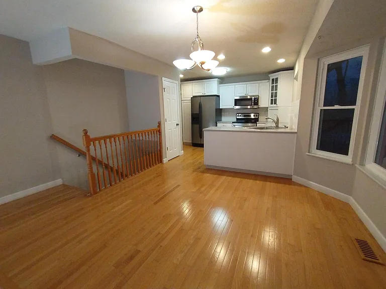 502 Kimberly Ln — Photo 10