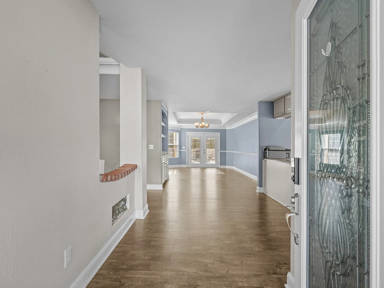 3 bed, 2610 sqft, $2,850 — Photo 4