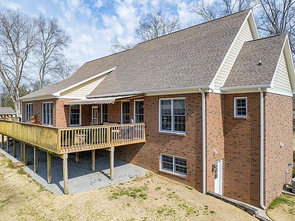 5th image of 2834 Bolton Rd