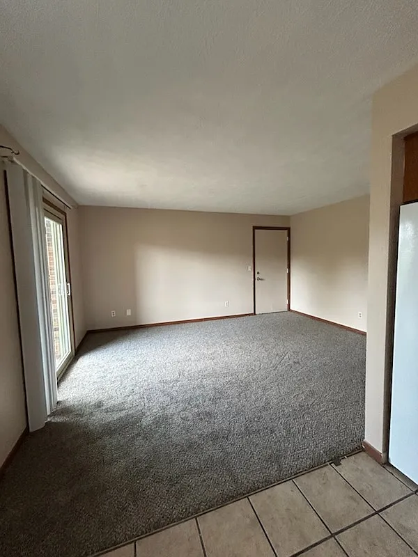 Building Photo - 750 Gordon Smith Blvd #20