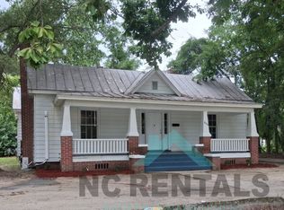 307 N Parker St #305, Elm City, NC 27822