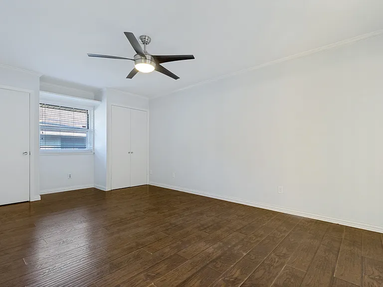 12311 Cedar Bend Dr — Photo 16