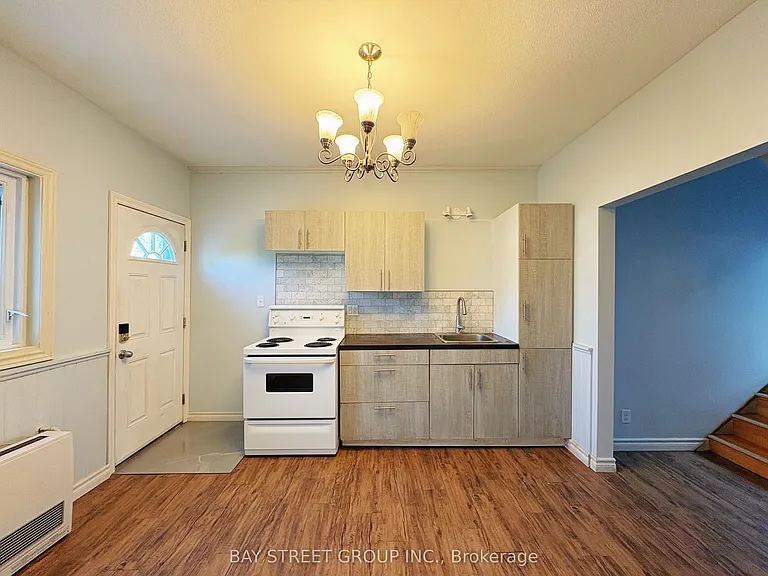 70 Courtwright St #REAR — Photo 2