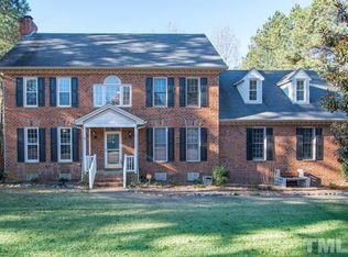 2020 Pine Bark Ln, Clayton, NC 27520