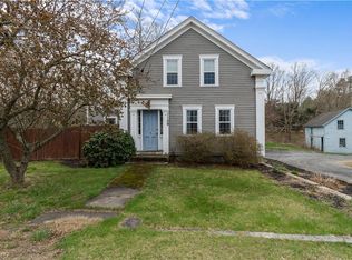 1129 Main St, Richmond, RI 02832