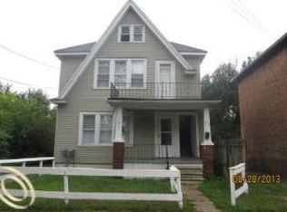 171 1/2 W Rundell St, Pontiac, MI 48342