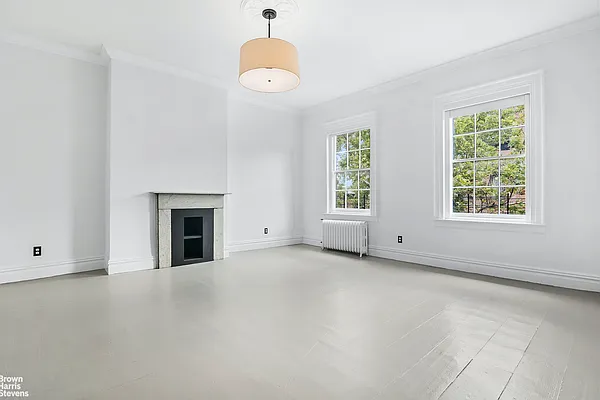 Rented by Brown Harris Stevens | media 33