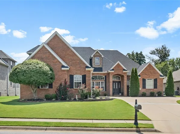 7018 W Shadow Valley Rd, Rogers, AR 72758