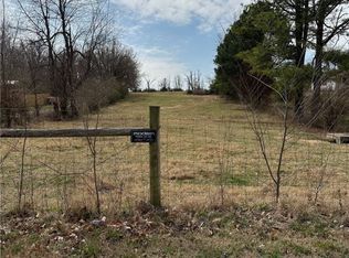 Falcon Rd, Springdale, AR 72762