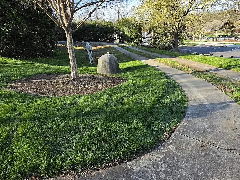5605 Burck Dr NW — Photo 3