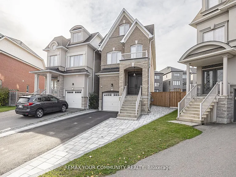 65 Bristlewood Cres — Photo 2