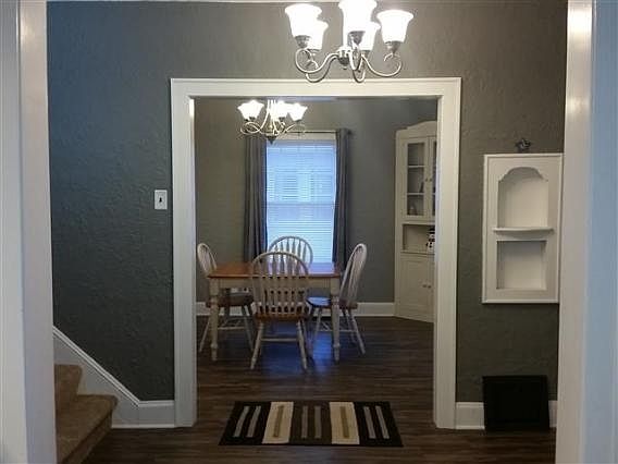 5th image of 1271 N Parker Dr