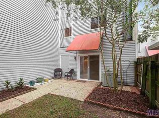 8445 E Cypress Point Ct, Baton Rouge, LA 70809