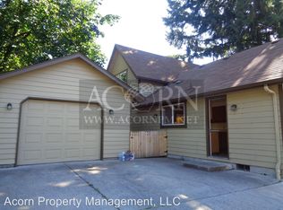 517 Pioneer Pkwy E, Springfield, OR 97477