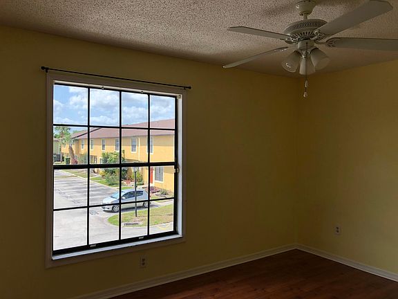 5th image of 3398 Cedar Springs Pl