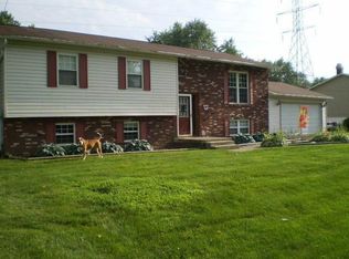 179 Sherwood Downs Rd S, Newark, OH 43055