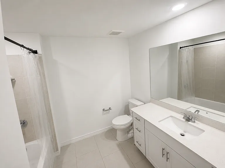19573 Fairhill Ct — Photo 9