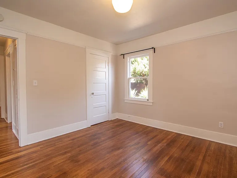 3042 Palm St — Photo 15